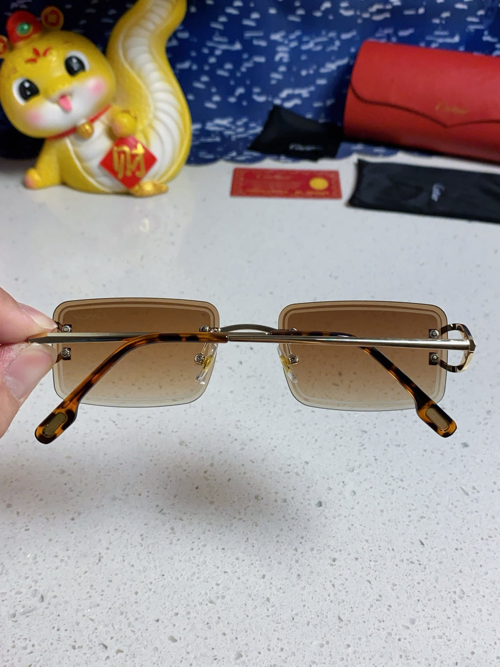 Cartier Fashion Brown Lens Sunglasses for Men & Women - detail image 4