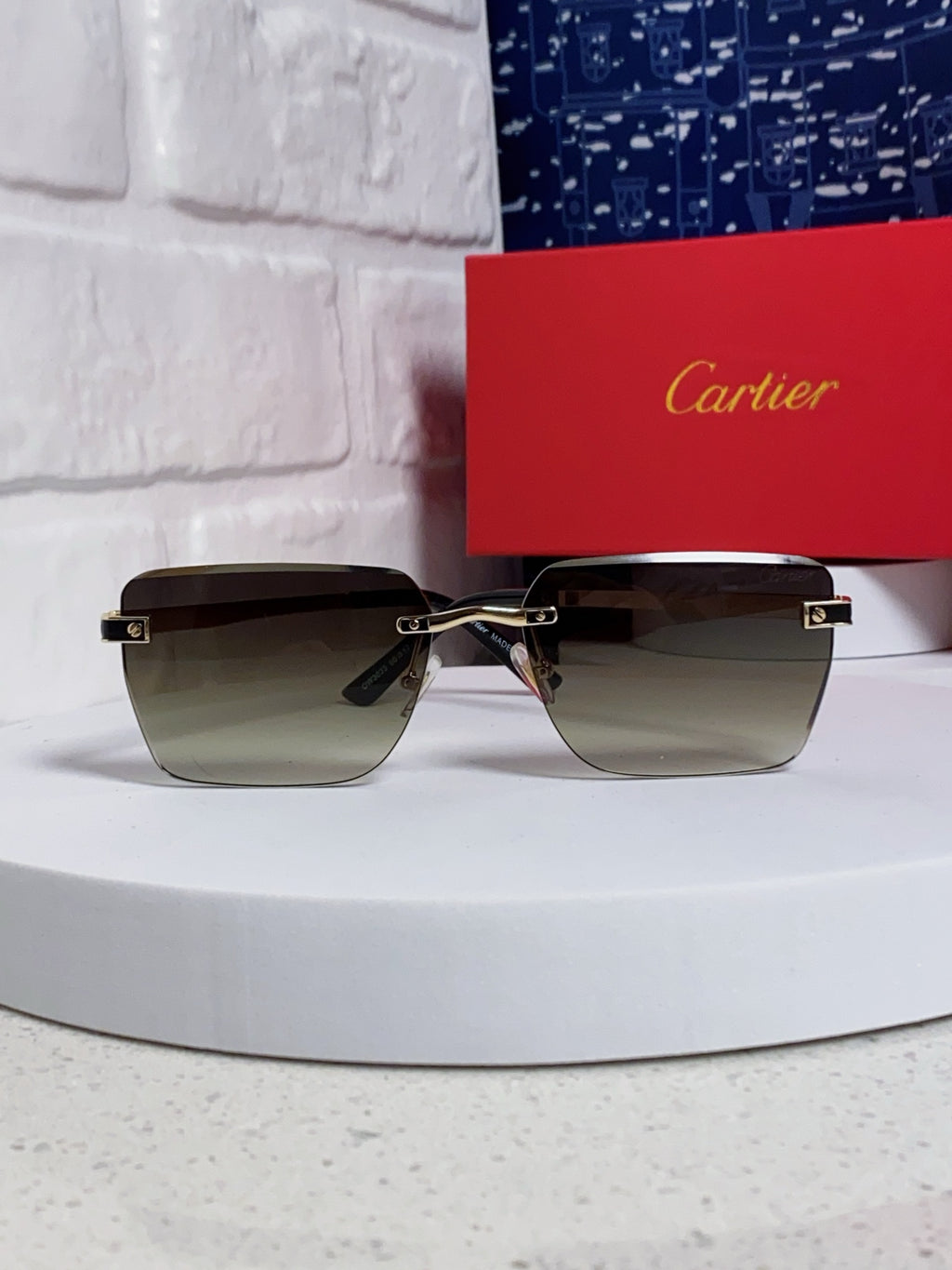 Cartier Lightweight Rimless Silver Lens Sunglasses for Men & Women - 487318 - detail image 2