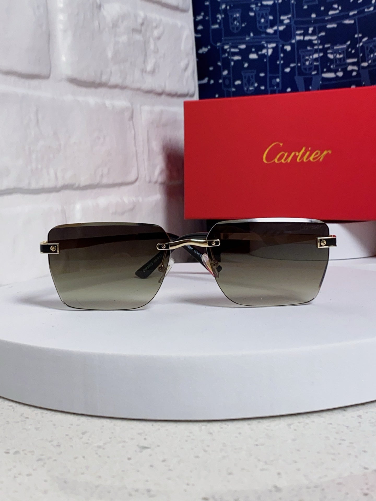 Cartier Lightweight Rimless Silver Lens Sunglasses for Men & Women - 487318 - detail image 2