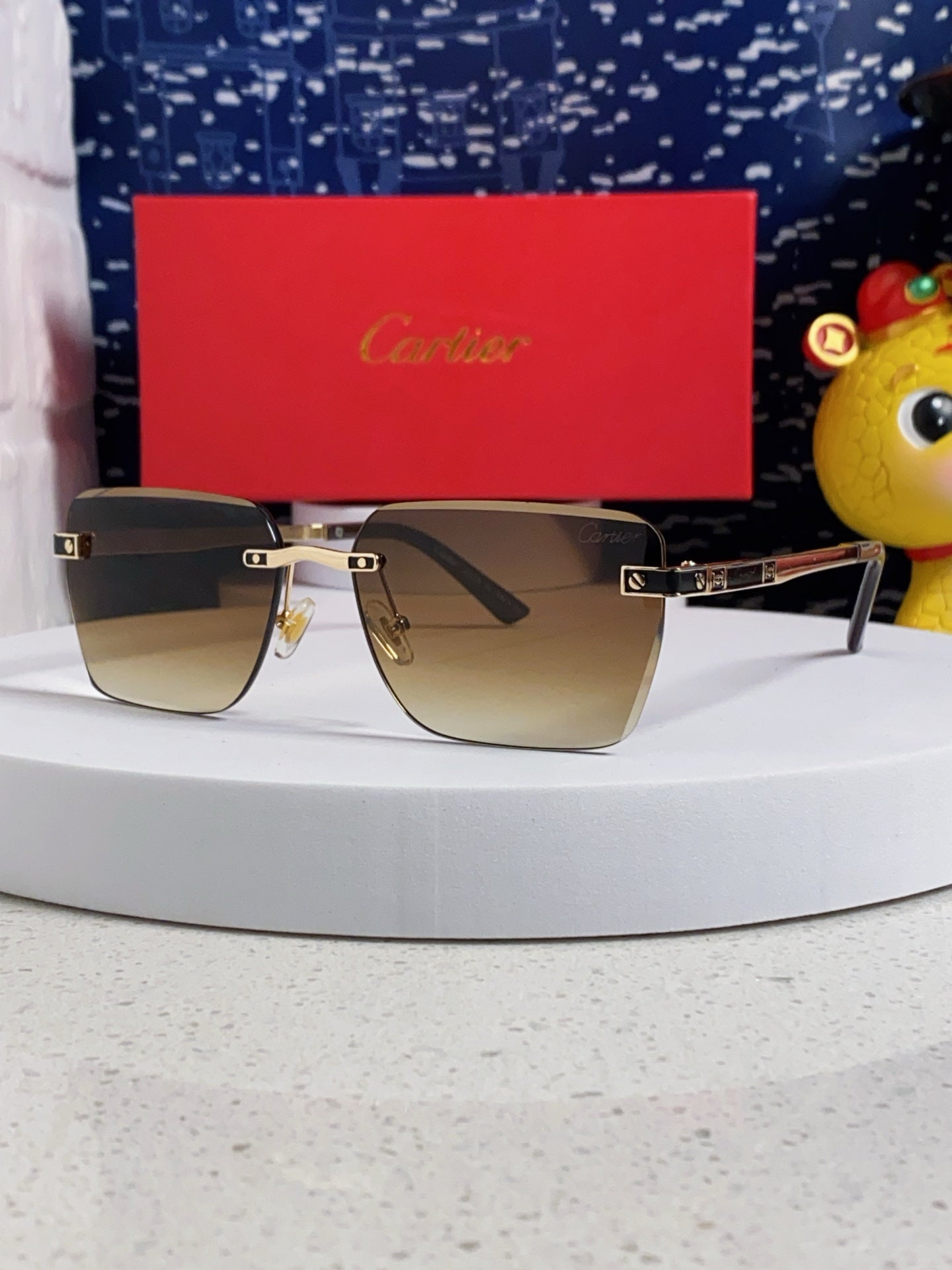 Cartier Lightweight Rimless Brown Lens Sunglasses for Men & Women - 432304