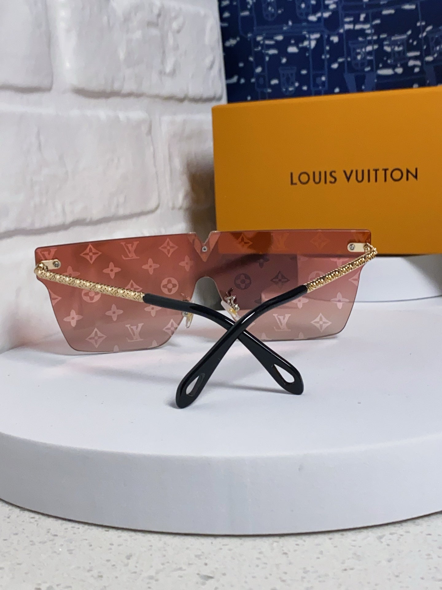 Louis Vuitton Fashion Silver Lens Sunglasses for Men & Women - 493049 - detail image 3