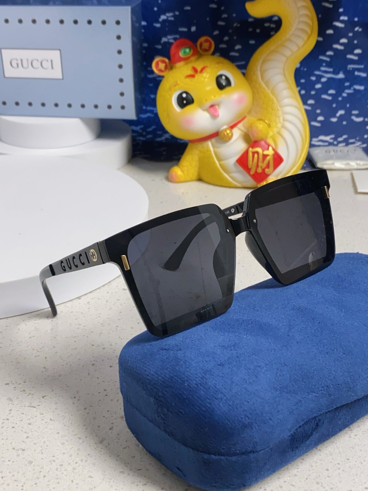 Gucci Polarized Square Silver Lens Sunglasses for Men & Women - detail image 10