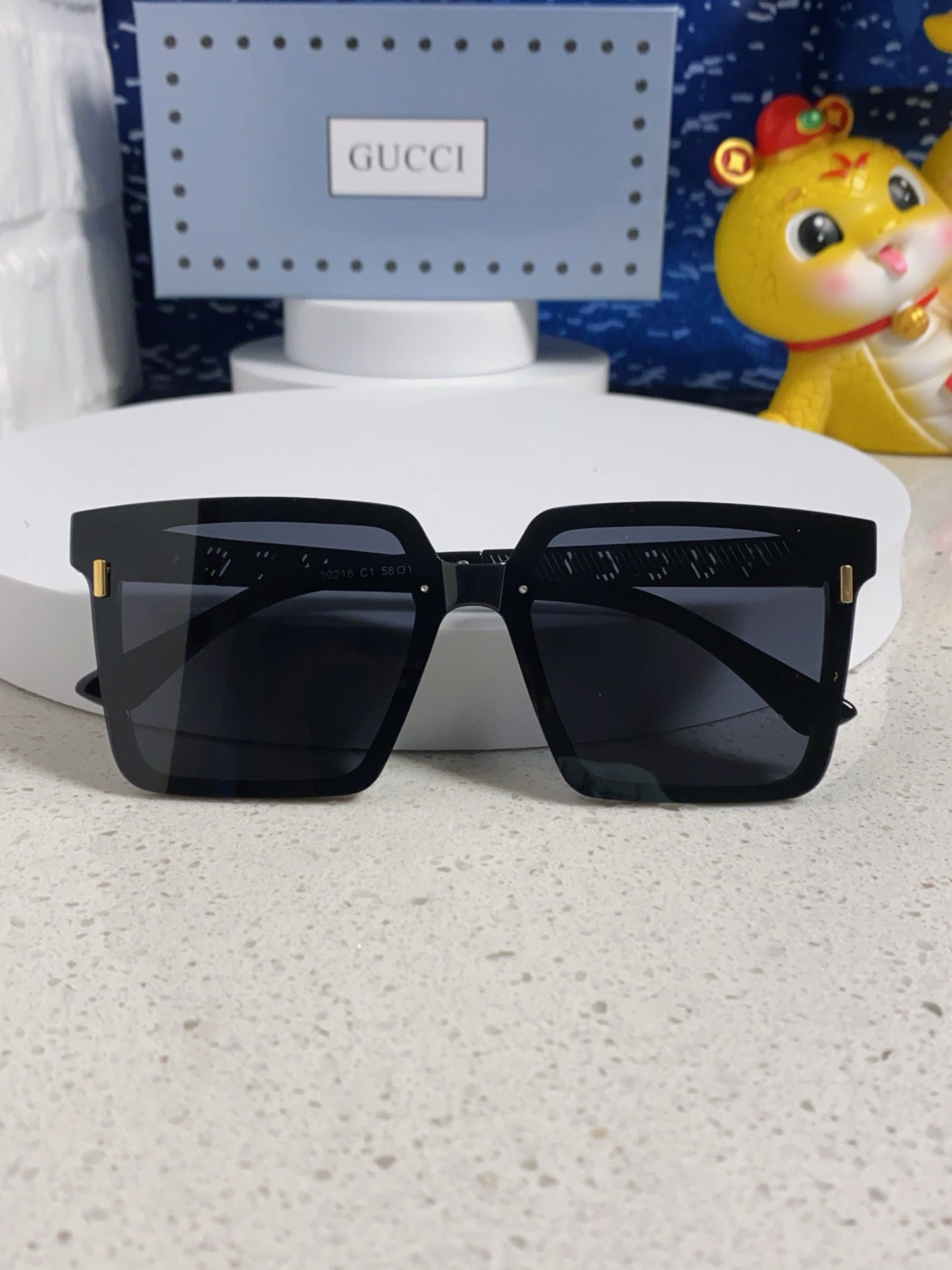 Gucci Polarized Square Silver Lens Sunglasses for Men & Women - detail image 9