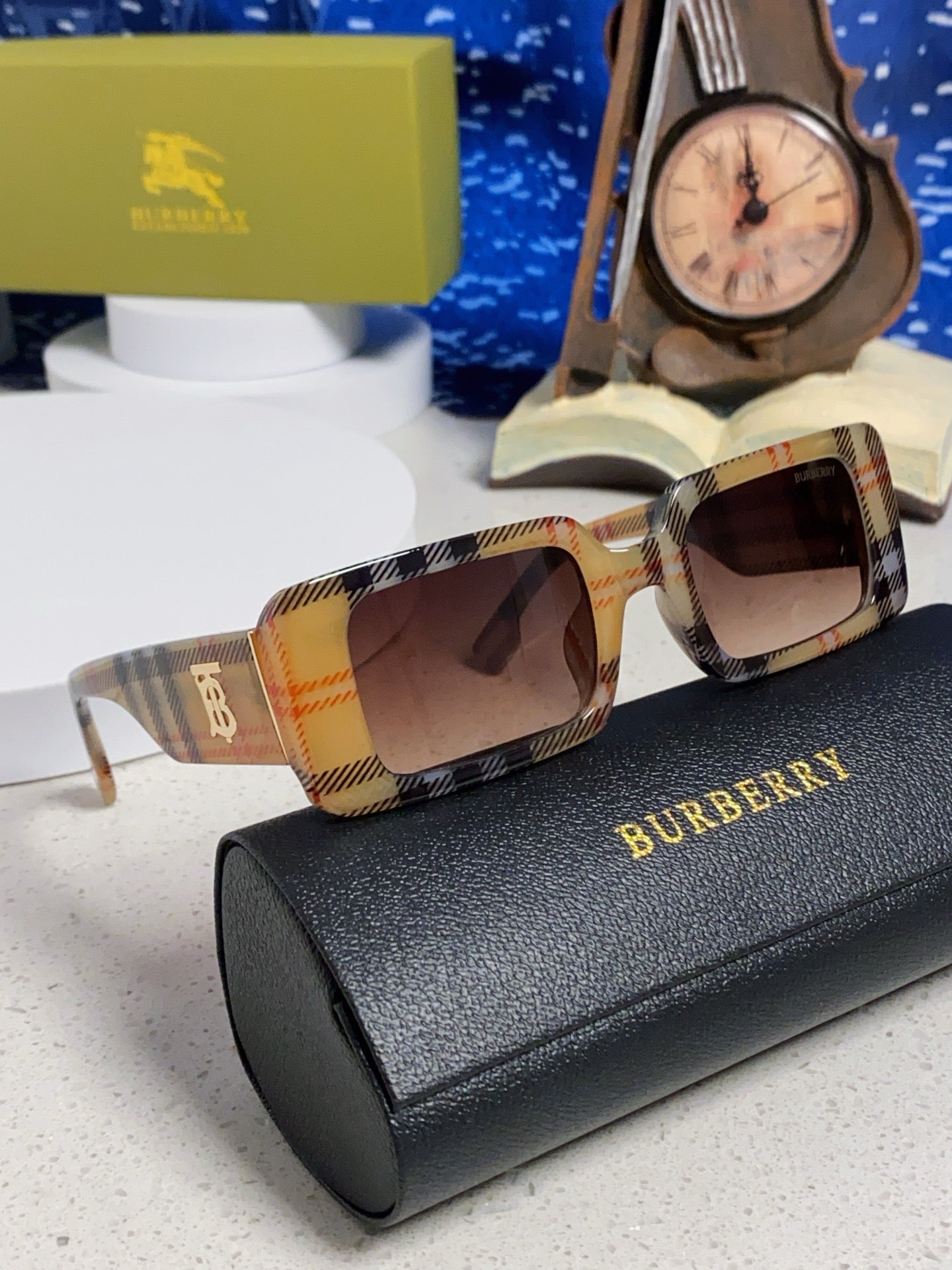 Burberry Square Brown Lens Sunglasses for Men & Women - 465961 - detail image 10