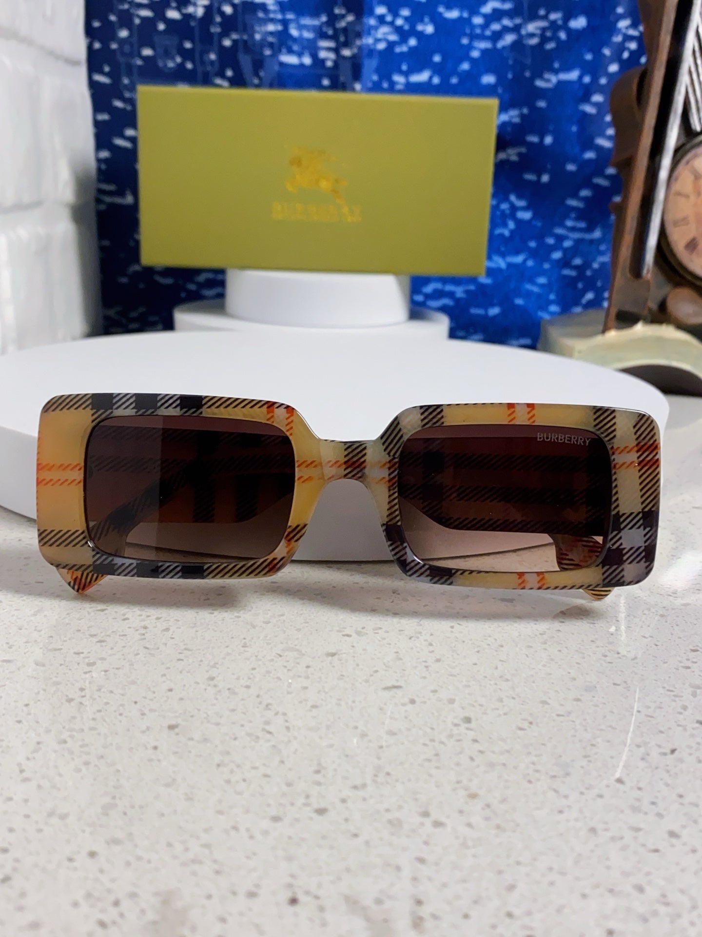 Burberry Square Brown Lens Sunglasses for Men & Women - 465961 - detail image 9