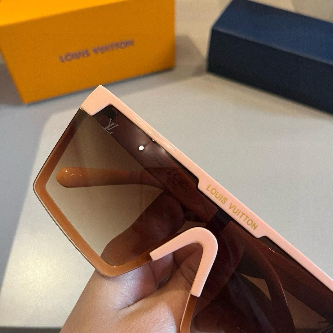 Louis Vuitton Fashion Gold Lens Sunglasses for Men - detail image 10