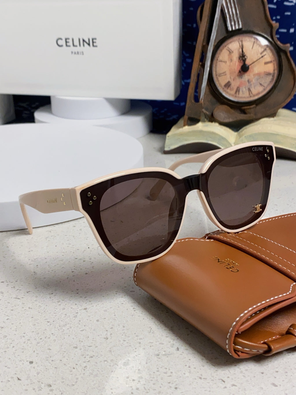 Celine Square Gray Lens Sunglasses for Men & Women - 432018 - detail image 10
