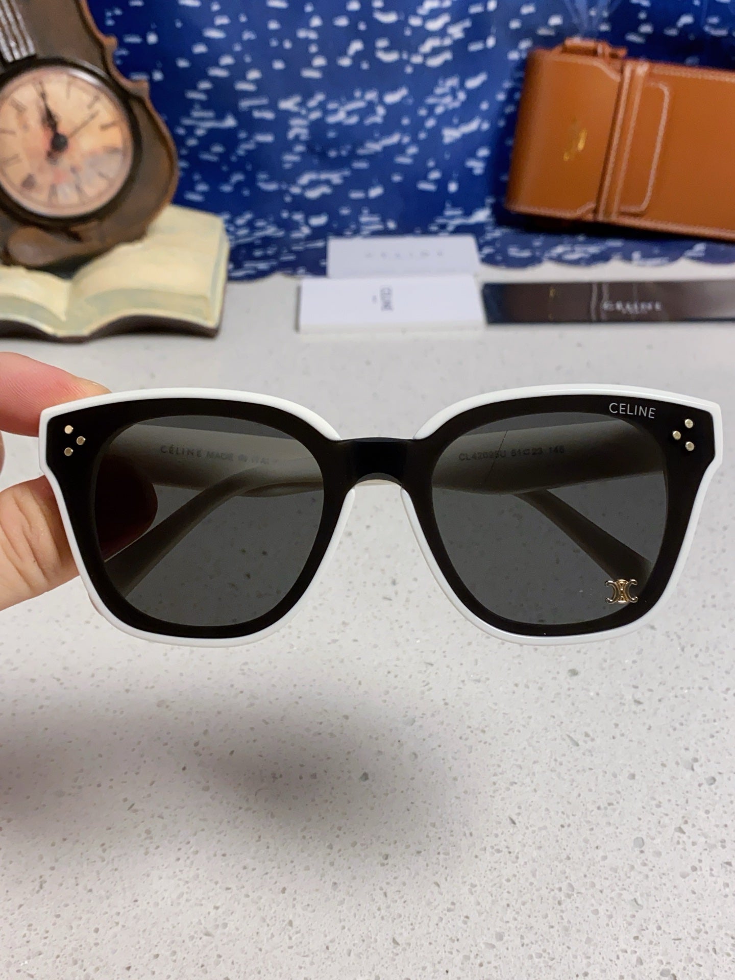 Celine Square Gray Lens Sunglasses for Men & Women - 432019 - detail image 4
