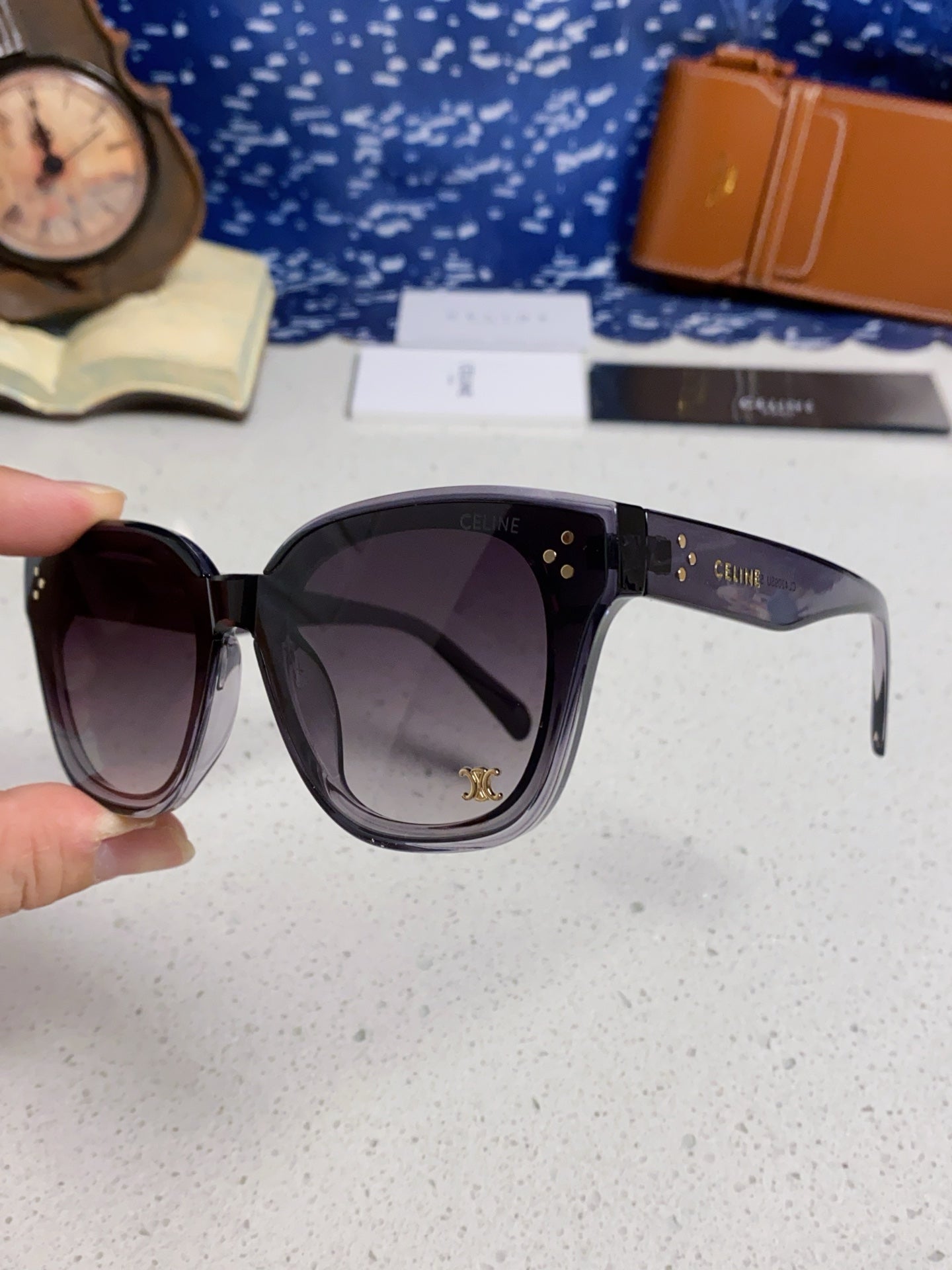 Celine Square Gray Lens Sunglasses for Men & Women - 158430 - detail image 6