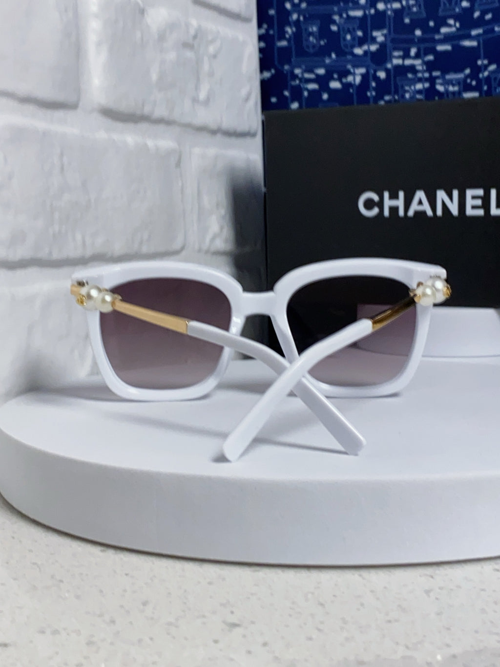 Chanel Fashion Silver Lens Sunglasses for Women - 431666 - detail image 3
