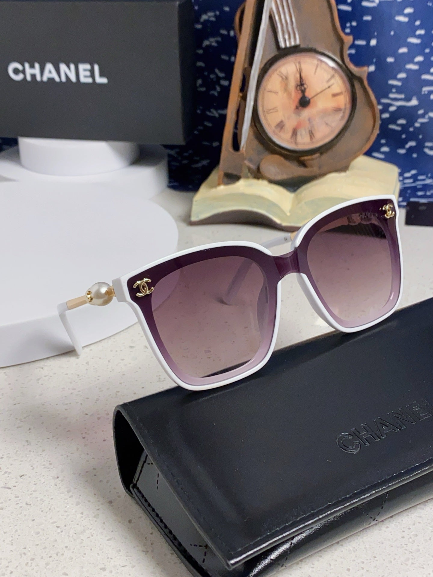 Chanel Fashion Silver Lens Sunglasses for Women - 431666 - detail image 9