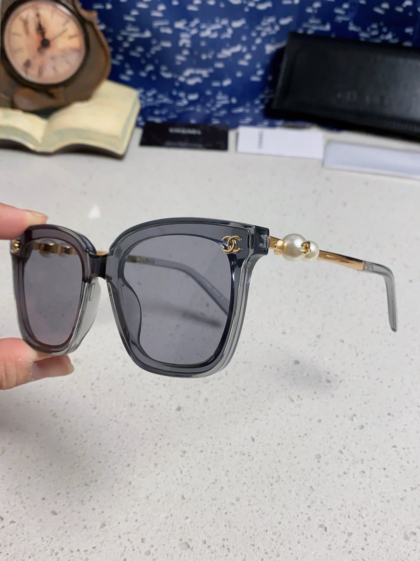 Chanel Fashion Silver Lens Sunglasses for Women - 431667 - detail image 6