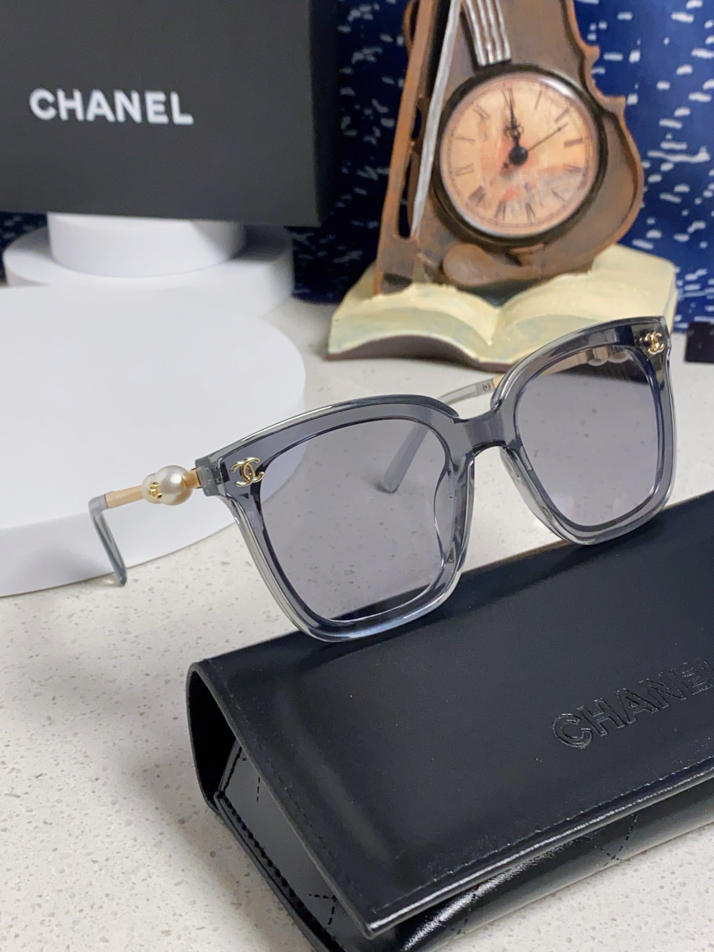 Chanel Fashion Silver Lens Sunglasses for Women - 431667 - detail image 9