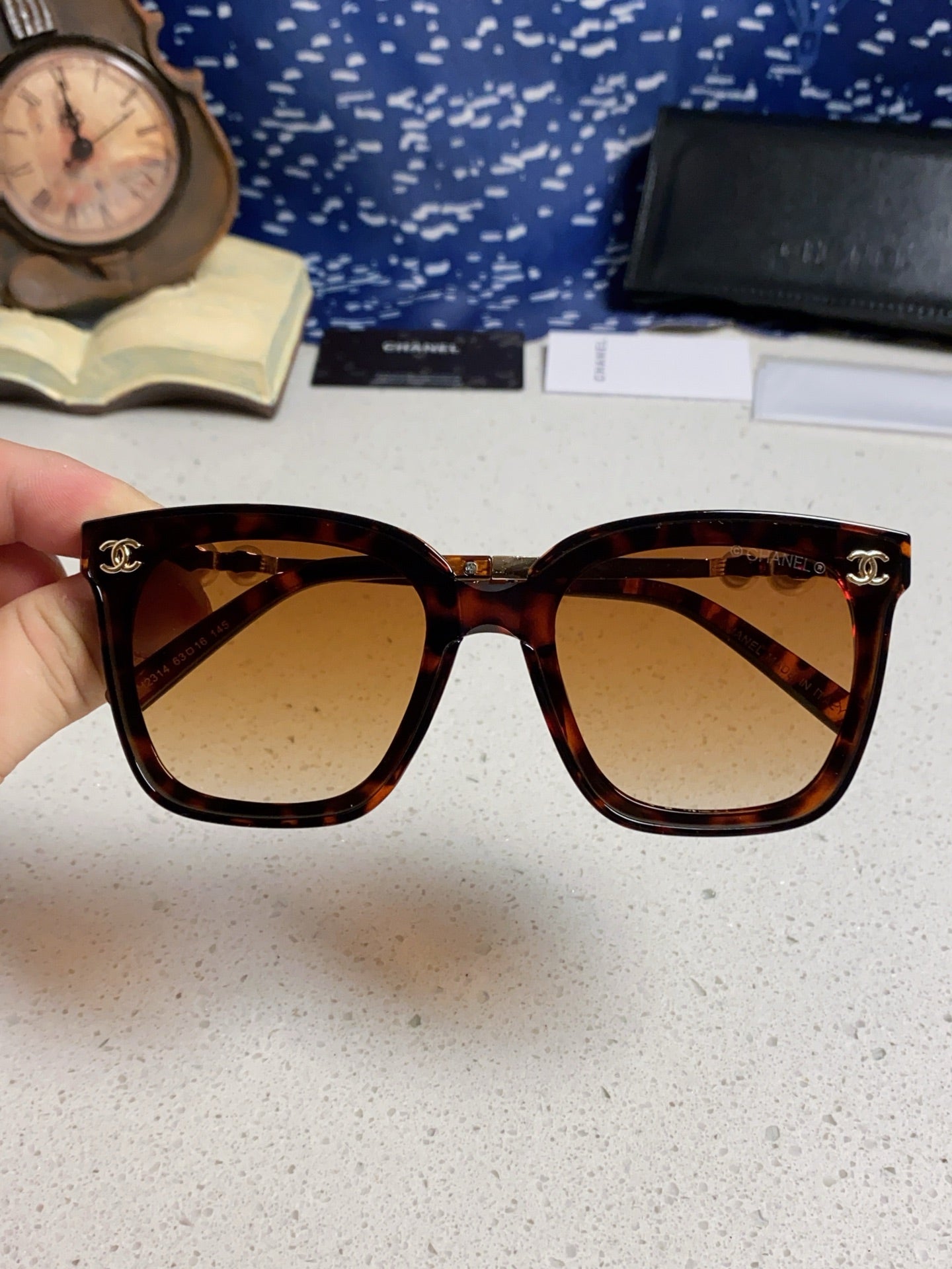 Chanel Fashion Gold Lens Sunglasses for Women - detail image 4