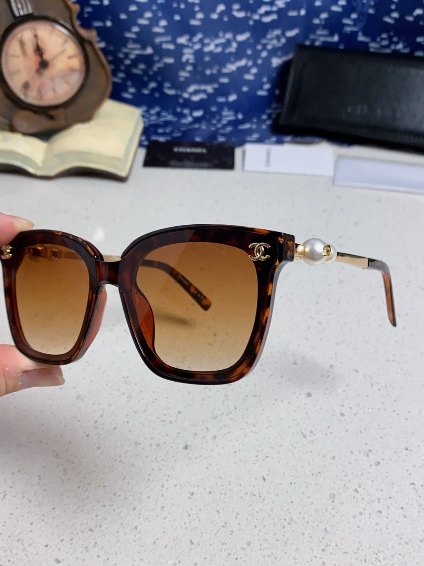 Chanel Fashion Gold Lens Sunglasses for Women - detail image 6