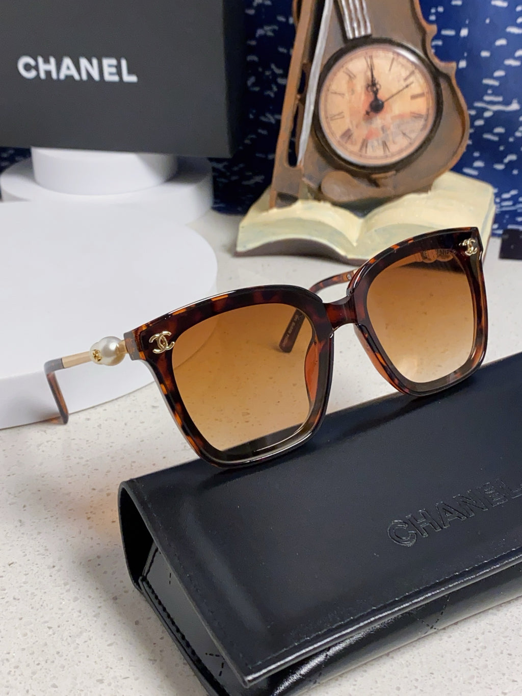 Chanel Fashion Gold Lens Sunglasses for Women - detail image 9