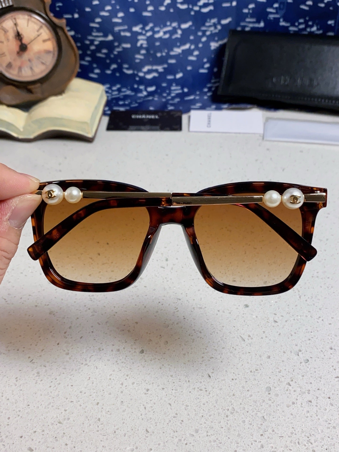 Chanel Fashion Gold Lens Sunglasses for Women - detail image 5