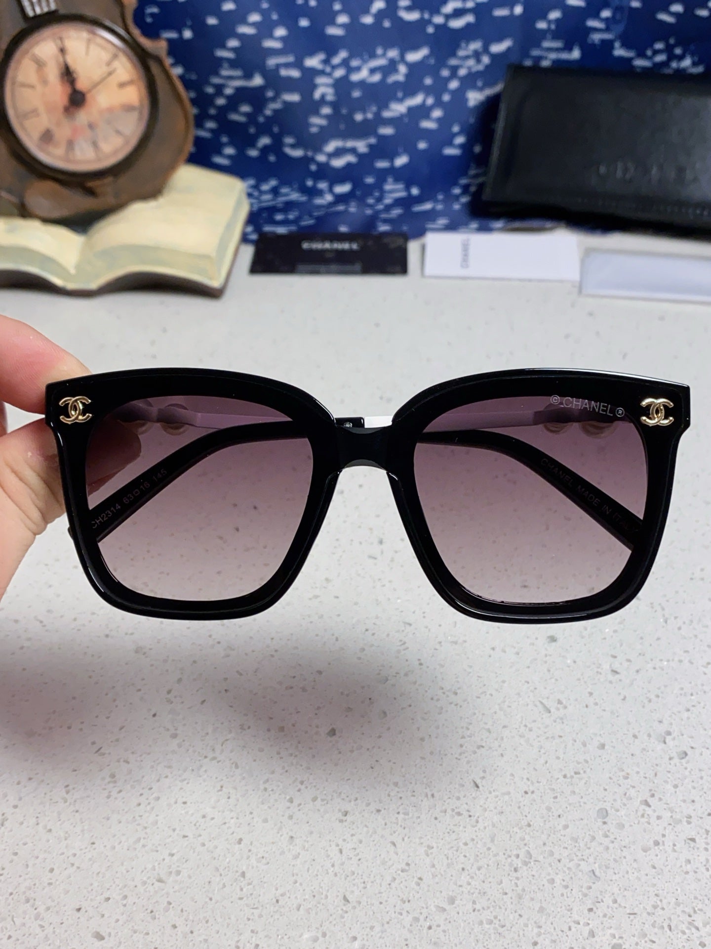 Chanel Fashion Silver Lens Sunglasses for Women - 431669 - detail image 4