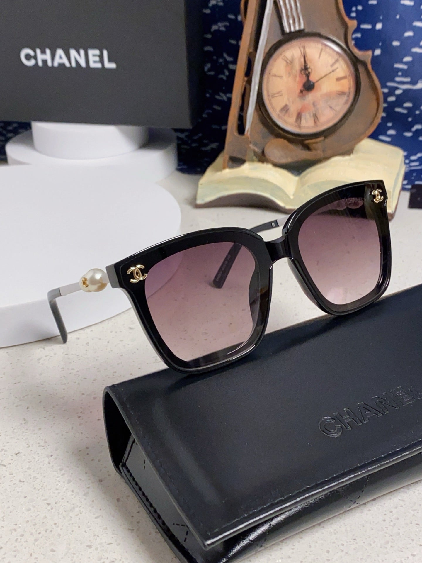 Chanel Fashion Silver Lens Sunglasses for Women - 431669 - detail image 9