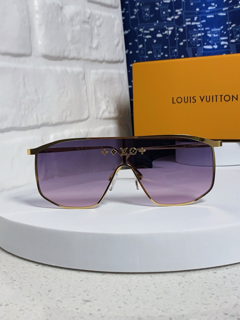 Louis Vuitton Square Silver Lens Sunglasses for Women - detail image 2