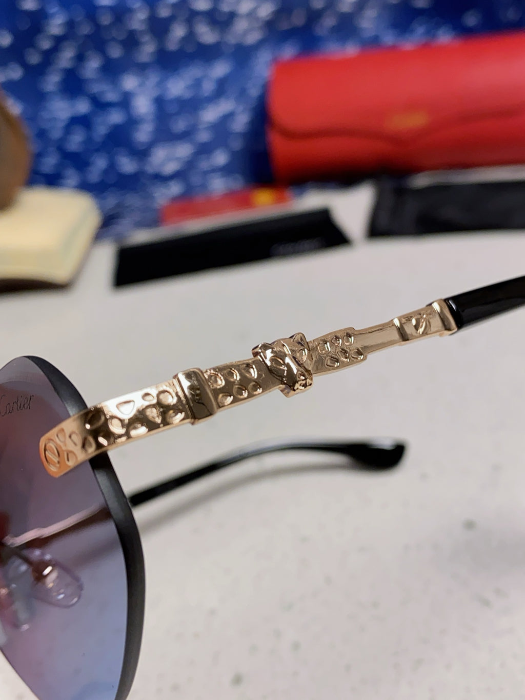 Cartier Lightweight Metal Rimless Blue Lens Sunglasses for Men & Wome - 465795 - detail image 7