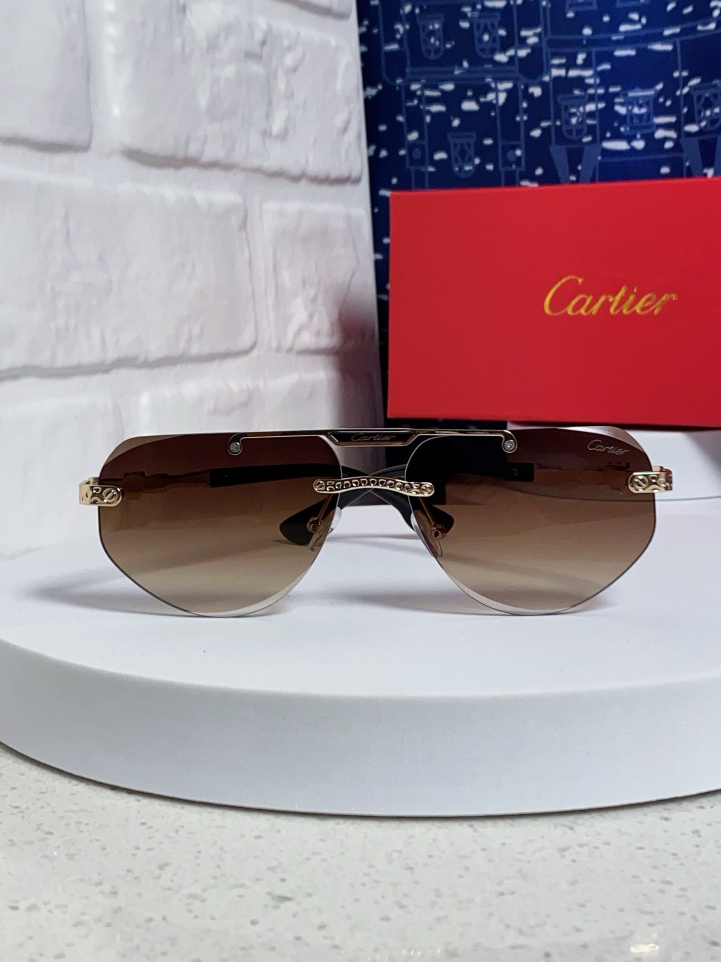 Cartier Lightweight Metal Rimless Brown Lens Sunglasses for Men & Wom - 465796 - detail image 2