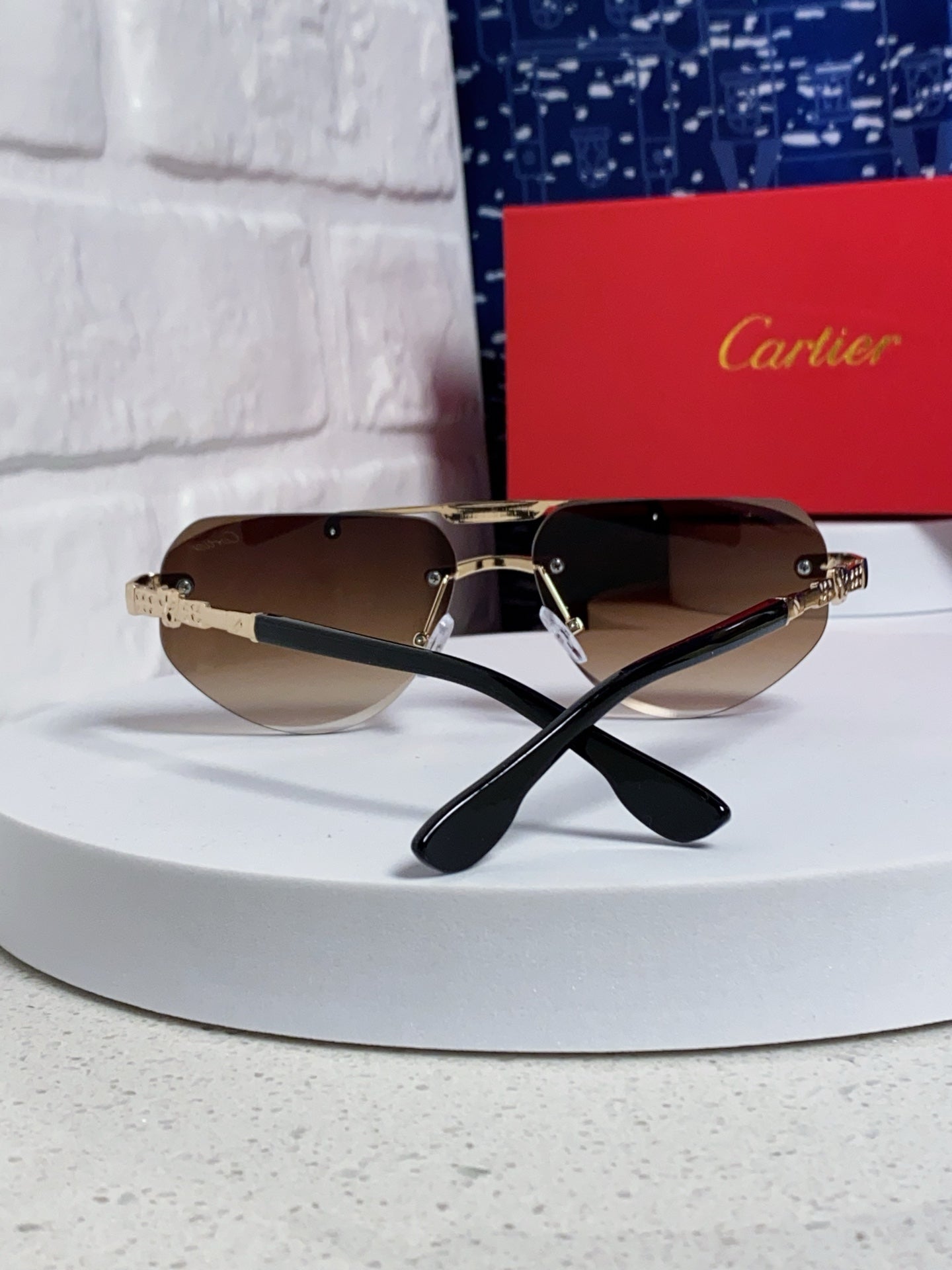 Cartier Lightweight Metal Rimless Brown Lens Sunglasses for Men & Wom - 465796 - detail image 3