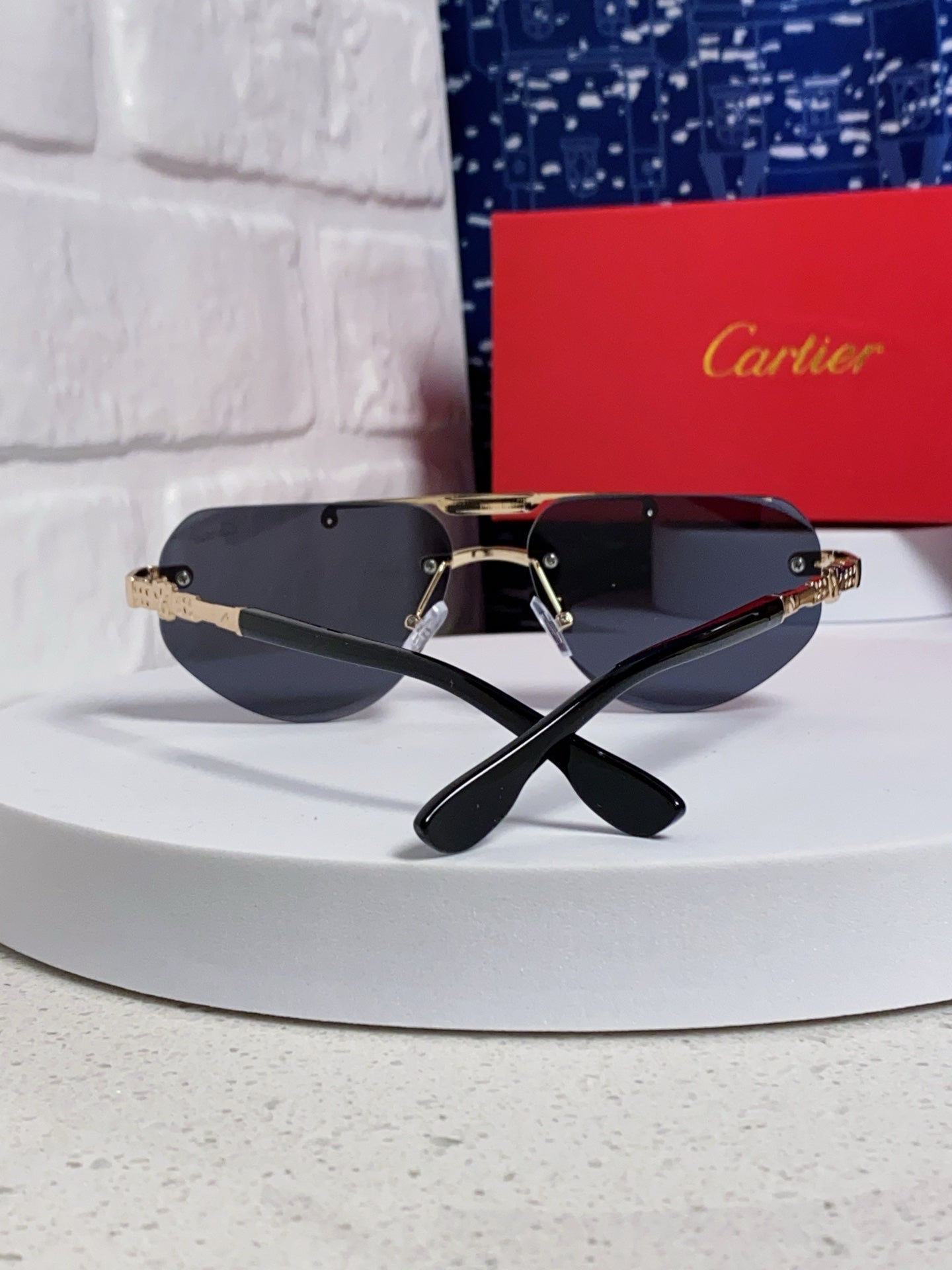 Cartier Lightweight Metal Rimless Silver Lens Sunglasses for Men & Wo - 465797 - detail image 3
