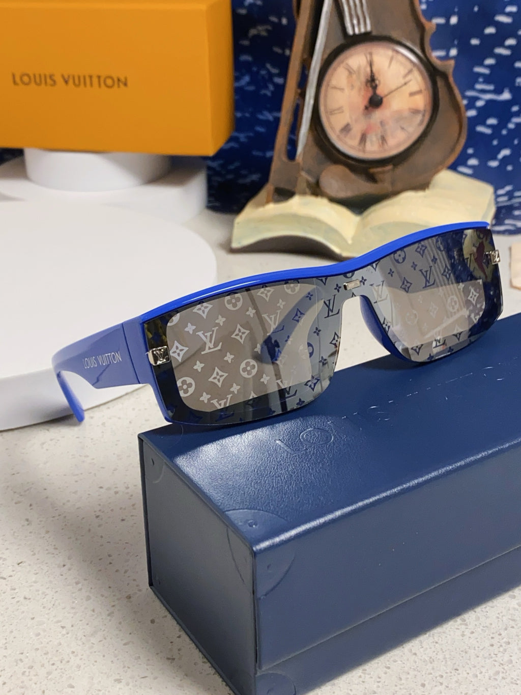 Louis Vuitton Fashion Silver Lens Sunglasses for Men & Women - 464659 - detail image 10