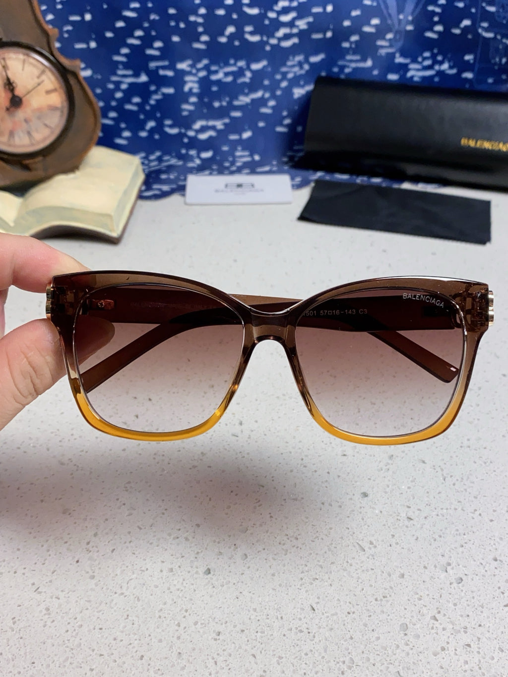 Balenciaga BB0102SA Fashion Red Lens Sunglasses for Men & Women - detail image 4