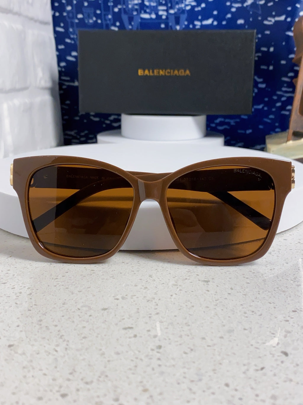 Balenciaga BB0102SA Fashion Brown Lens Sunglasses for Men & Women - detail image 9