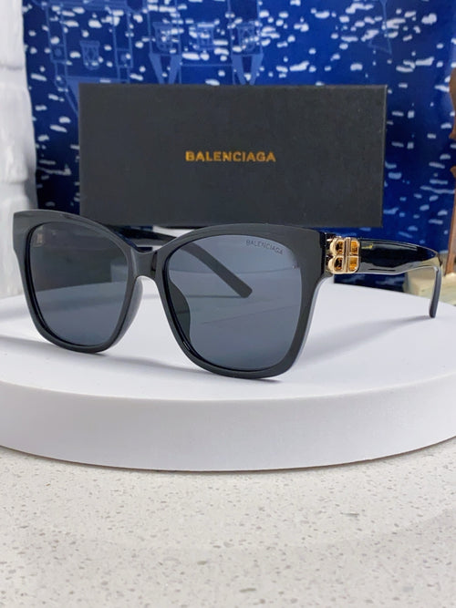 Balenciaga BB0102SA Fashion Black Lens Sunglasses for Men & Women - detail image 2