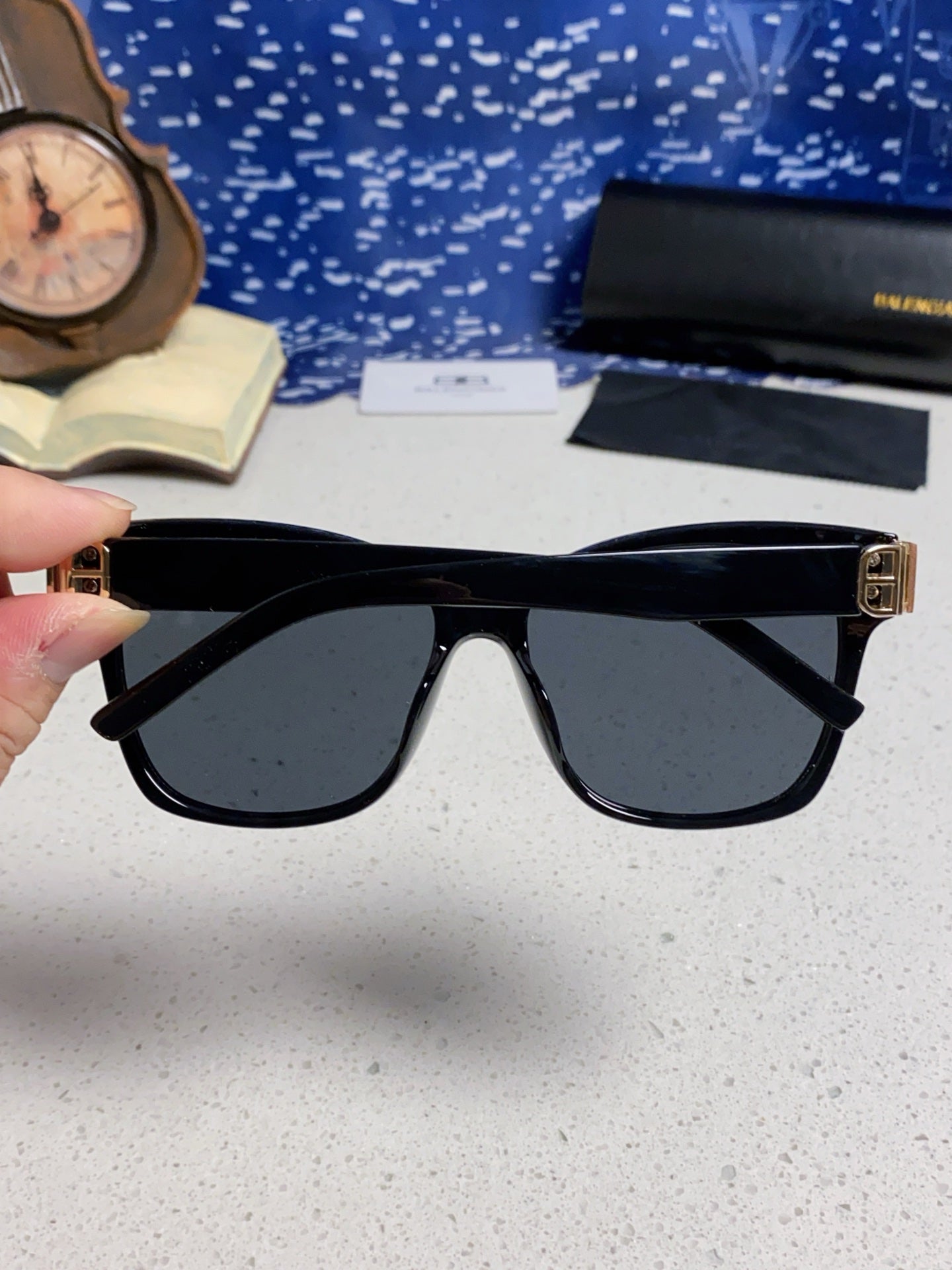 Balenciaga BB0102SA Fashion Black Lens Sunglasses for Men & Women - detail image 6