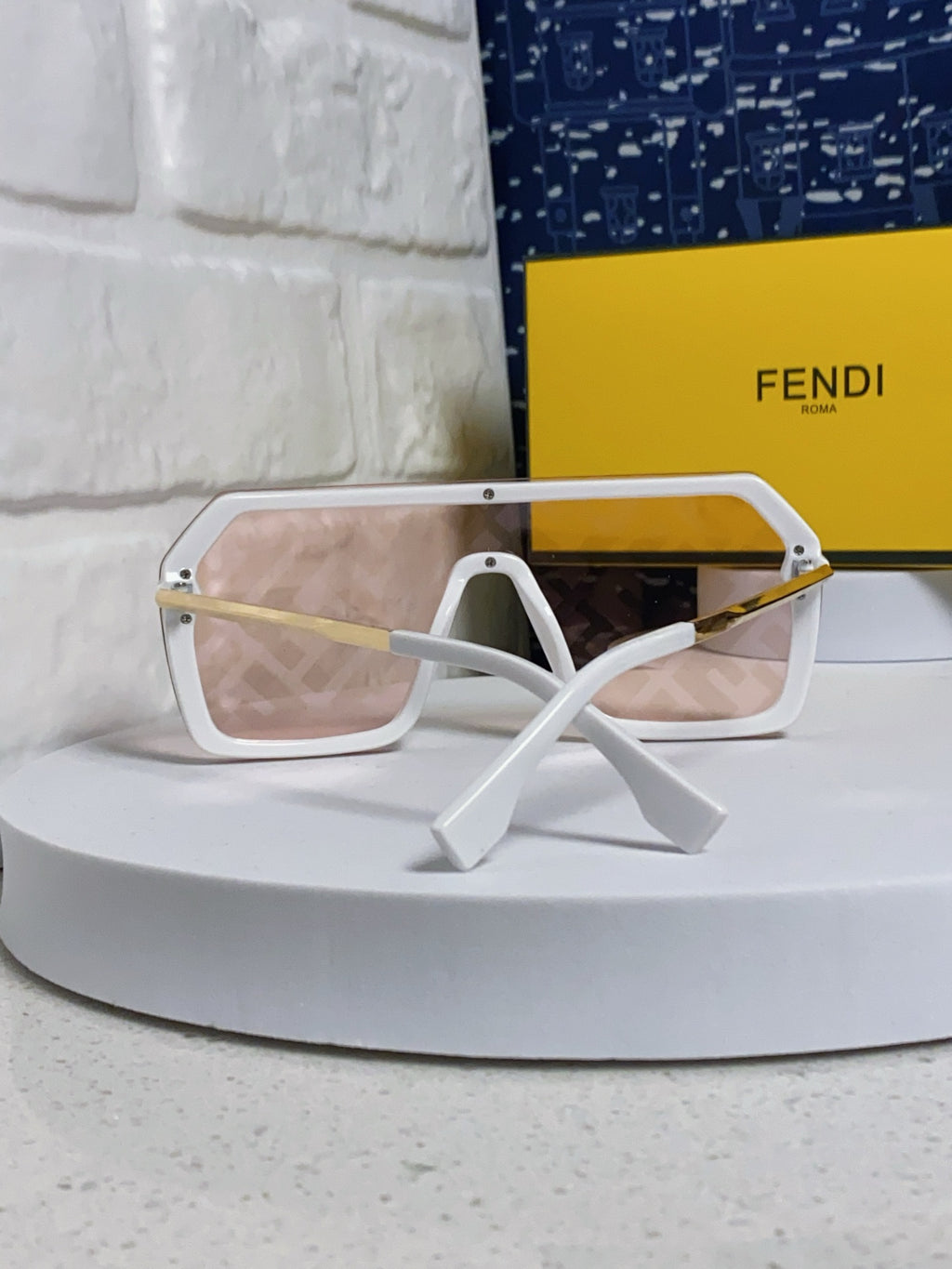 Fendi Lightweight Rimless Red Lens Sunglasses for Men & Women - detail image 3