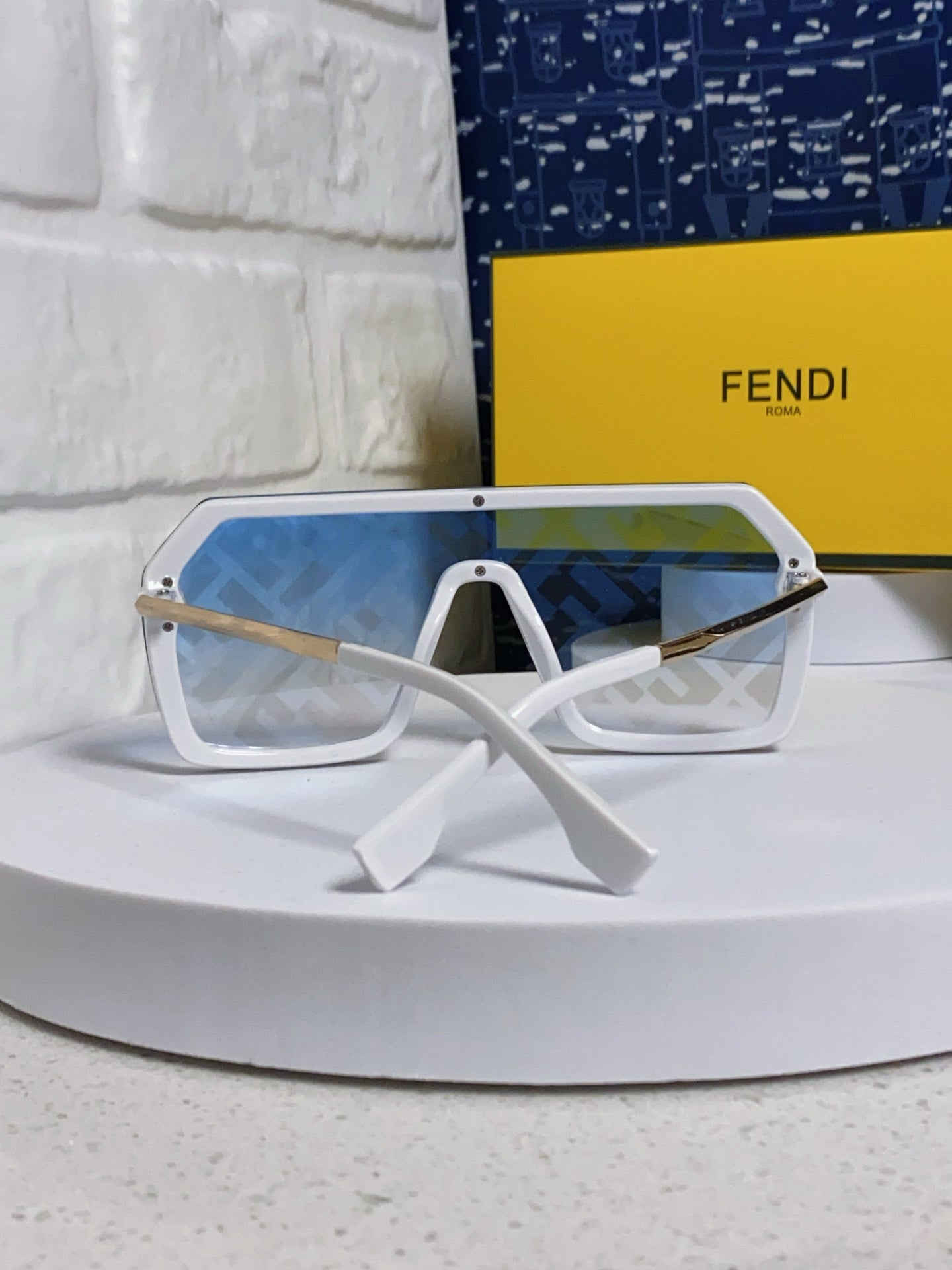 Fendi Lightweight Rimless Blue Lens Sunglasses for Men & Women - 466199 - detail image 3