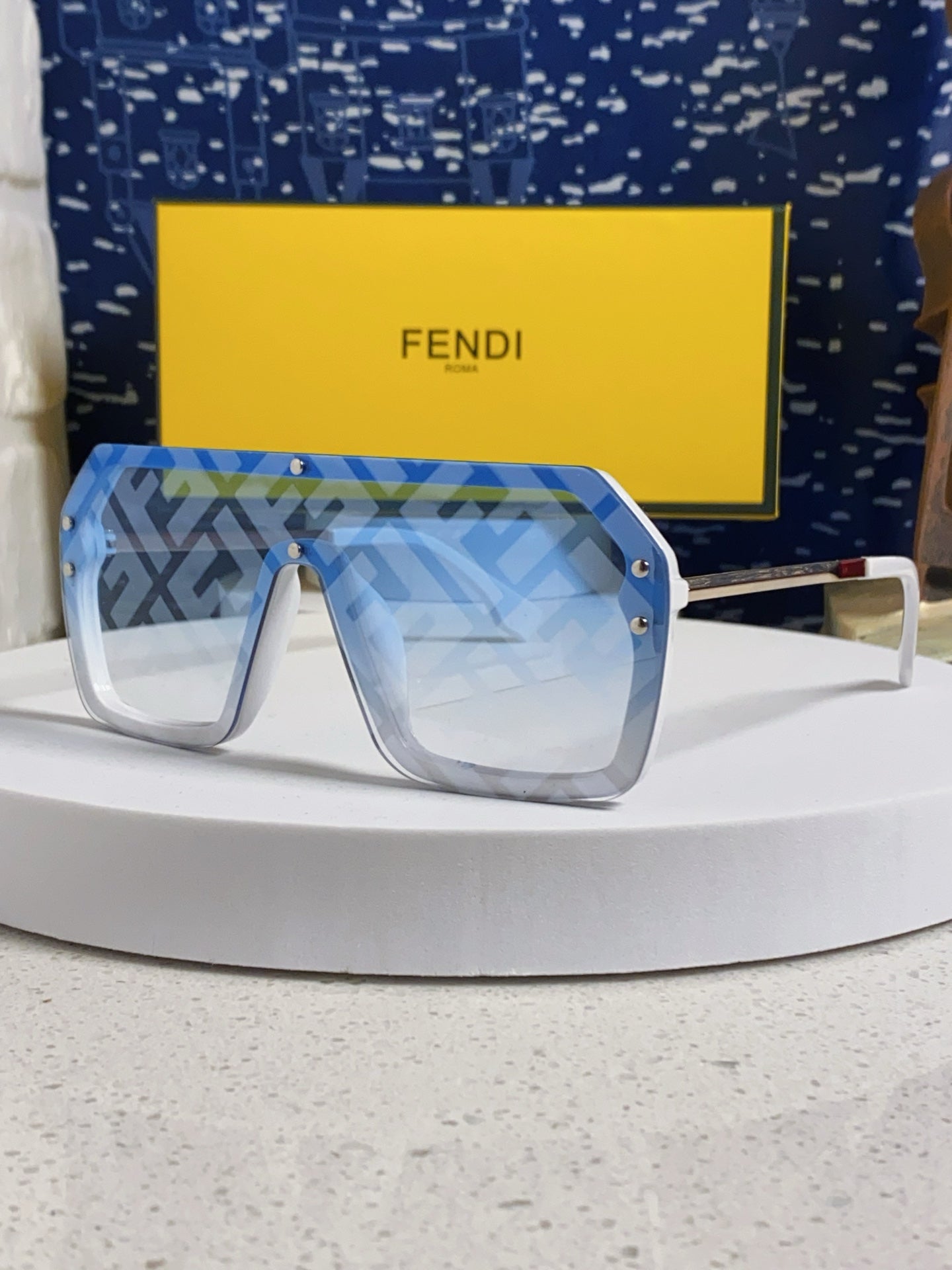 Fendi Lightweight Rimless Blue Lens Sunglasses for Men & Women - 466199