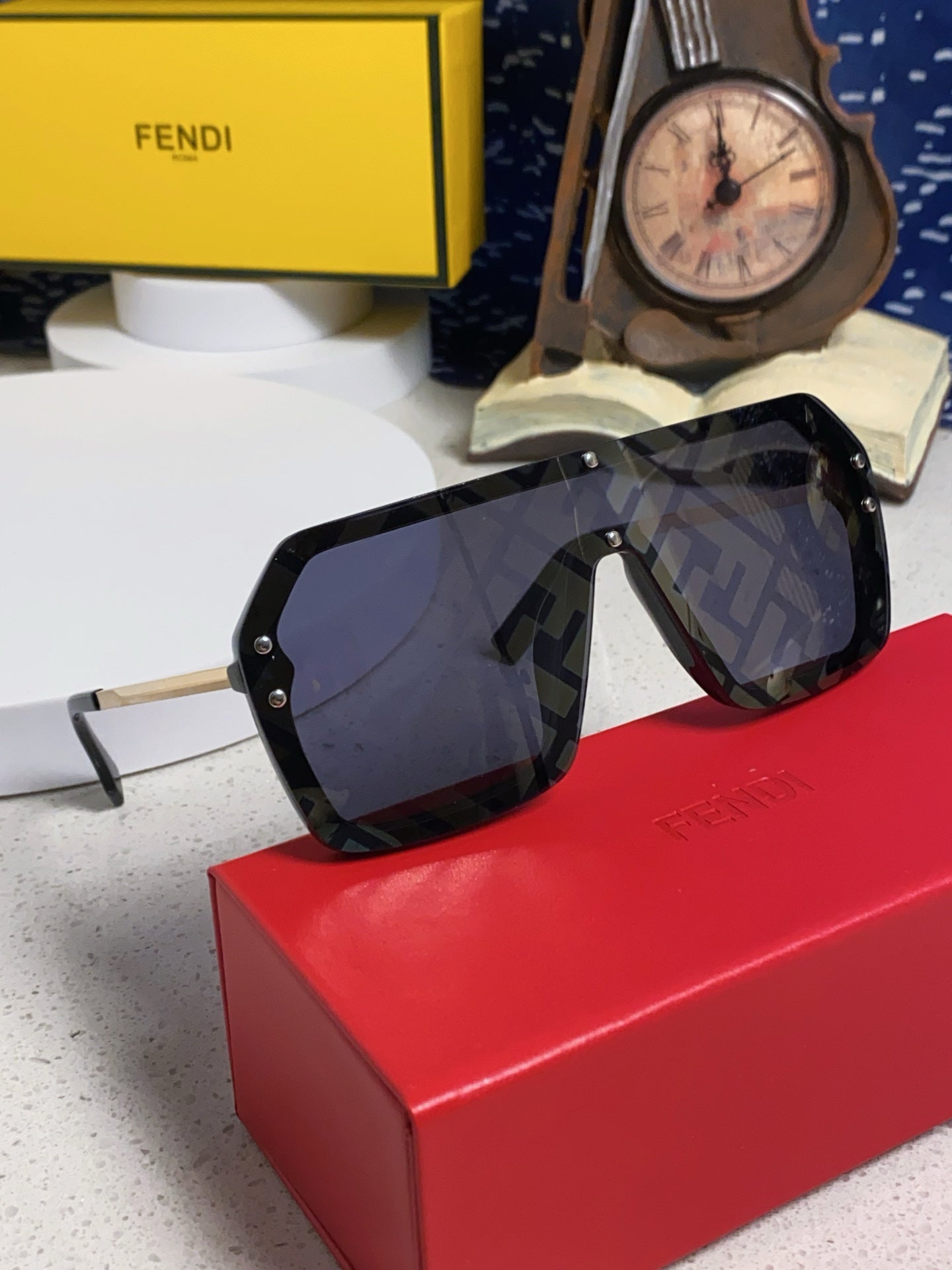 Fendi Lightweight Rimless Gray Lens Sunglasses for Men & Women - detail image 8