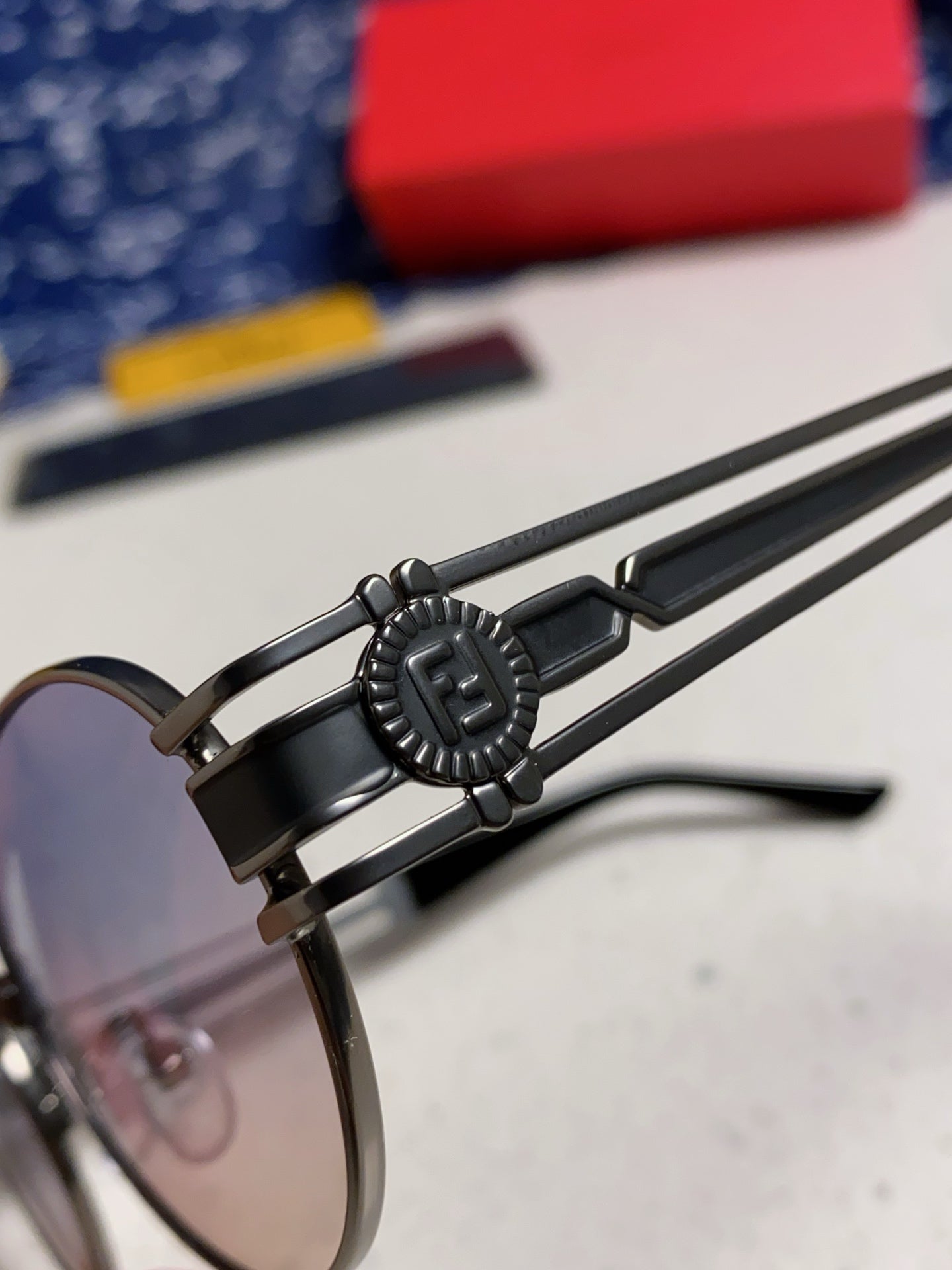 Fendi Metal Oval Silver Lens Sunglasses for Men & Women - 466204 - detail image 7
