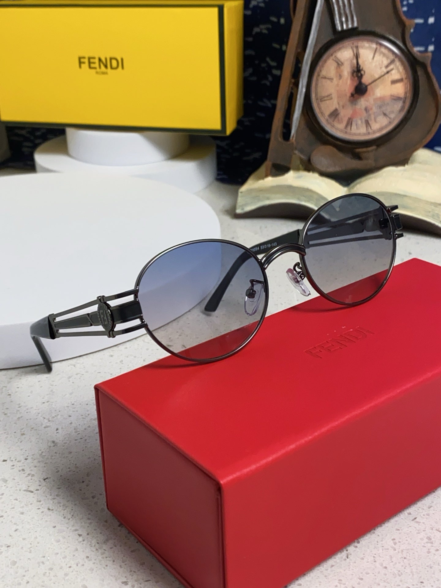 Fendi Metal Oval Silver Lens Sunglasses for Men & Women - 466204 - detail image 9