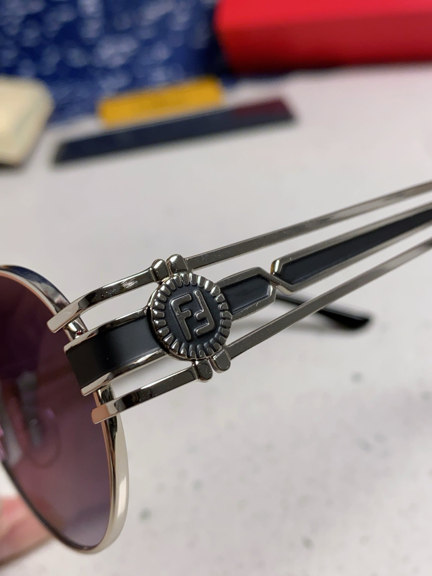 Fendi Metal Oval Silver Lens Sunglasses for Men & Women - 466205 - detail image 7