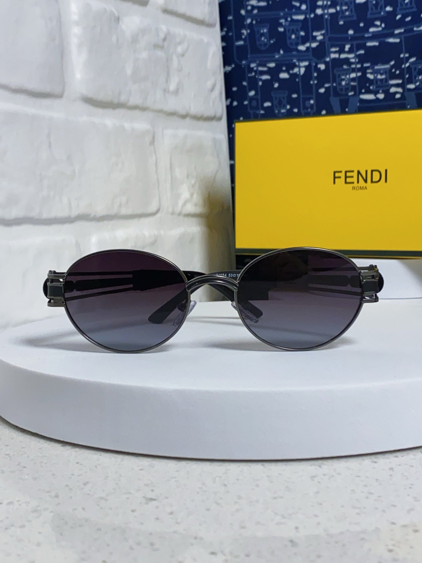 Fendi Metal Oval Silver Lens Sunglasses for Men & Women - 466206 - detail image 2
