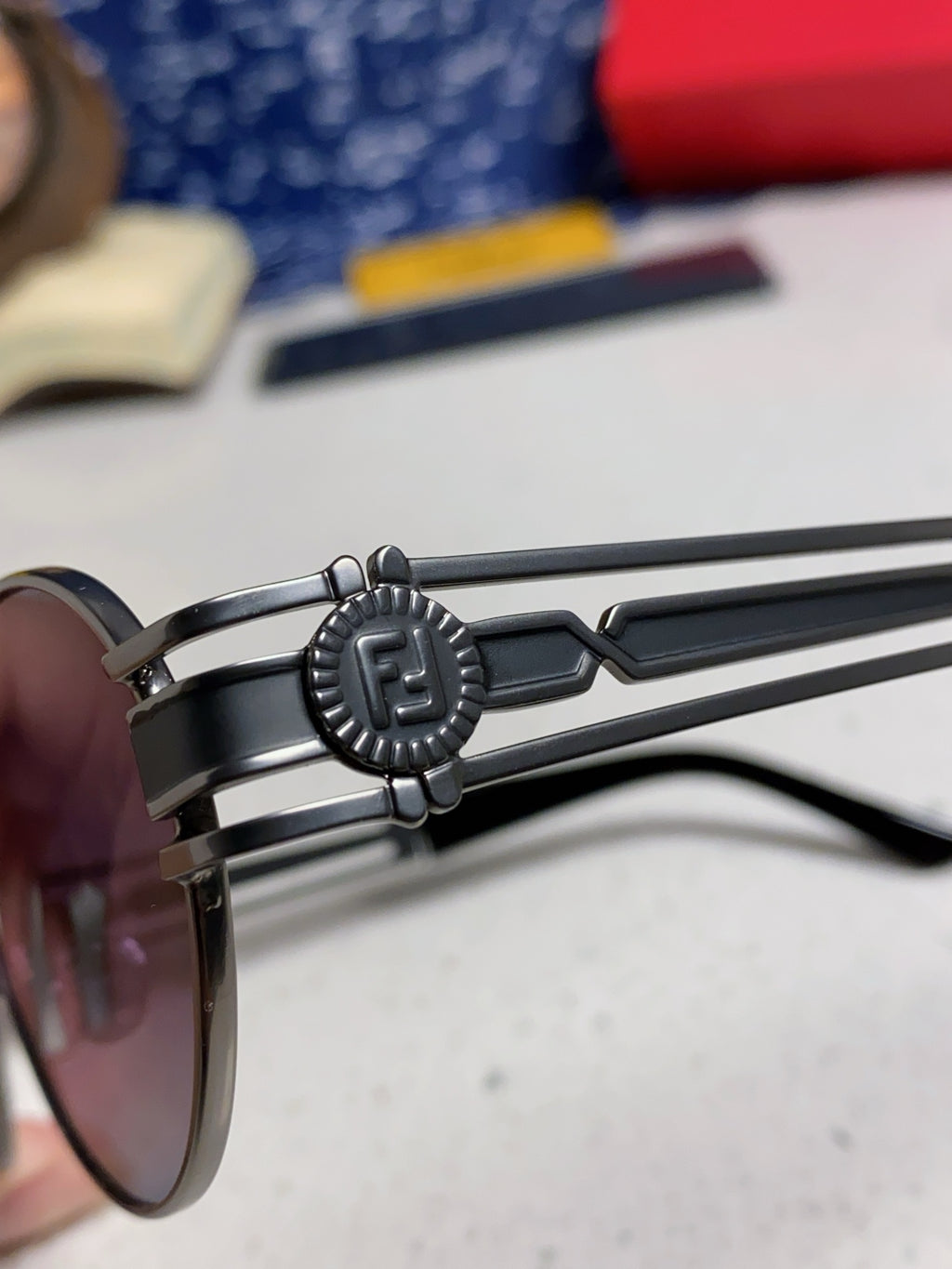 Fendi Metal Oval Silver Lens Sunglasses for Men & Women - 466206 - detail image 7
