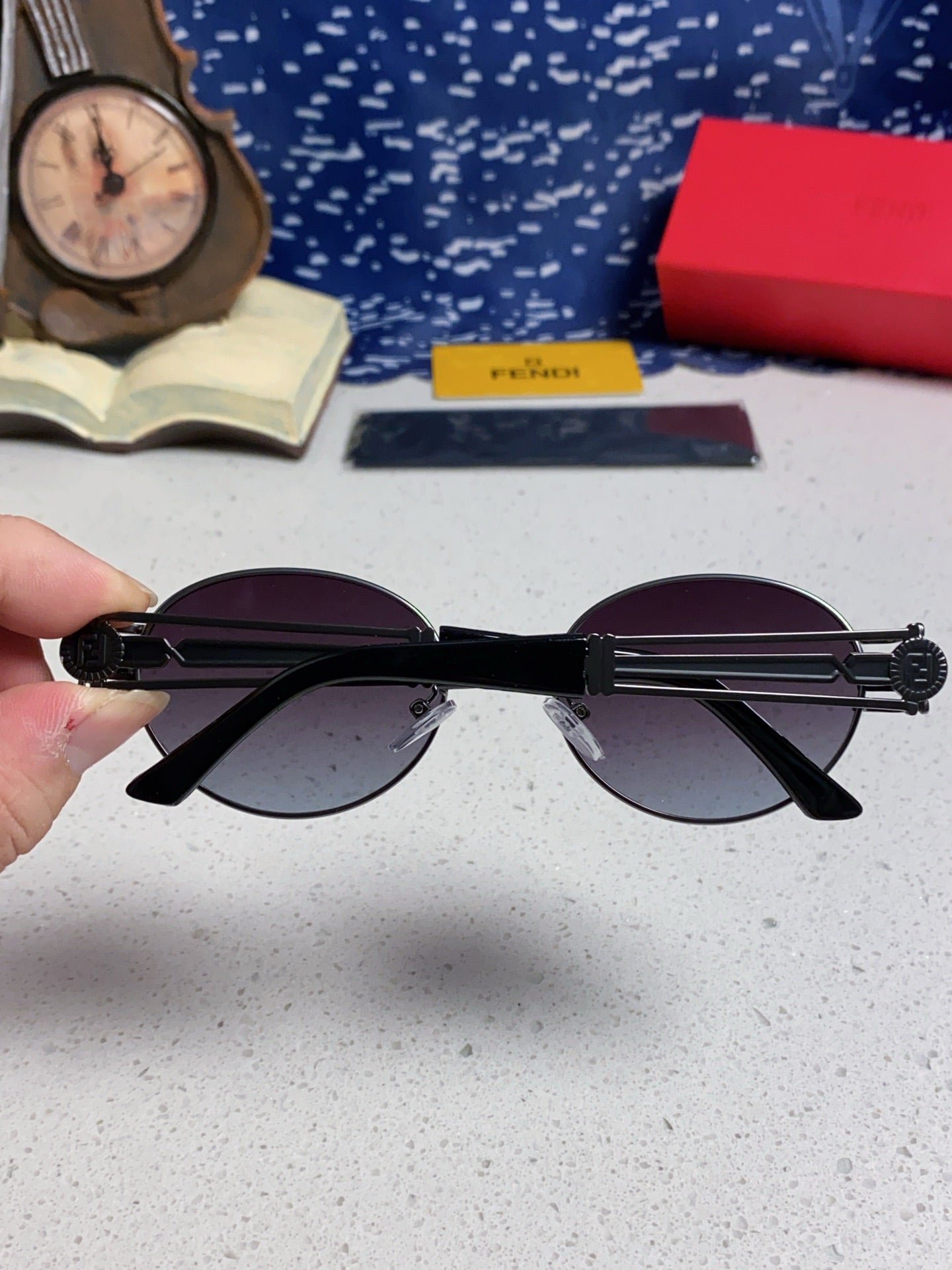 Fendi Metal Oval Silver Lens Sunglasses for Men & Women - 466206 - detail image 5