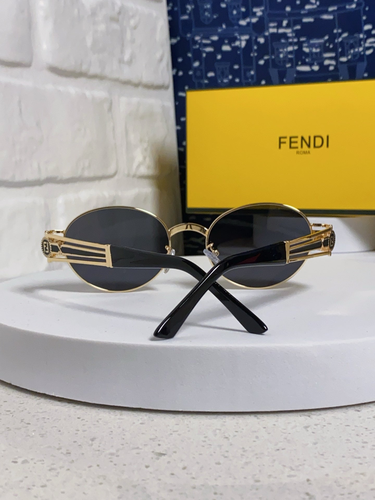 Fendi Metal Oval Silver Lens Sunglasses for Men & Women - 466207 - detail image 3