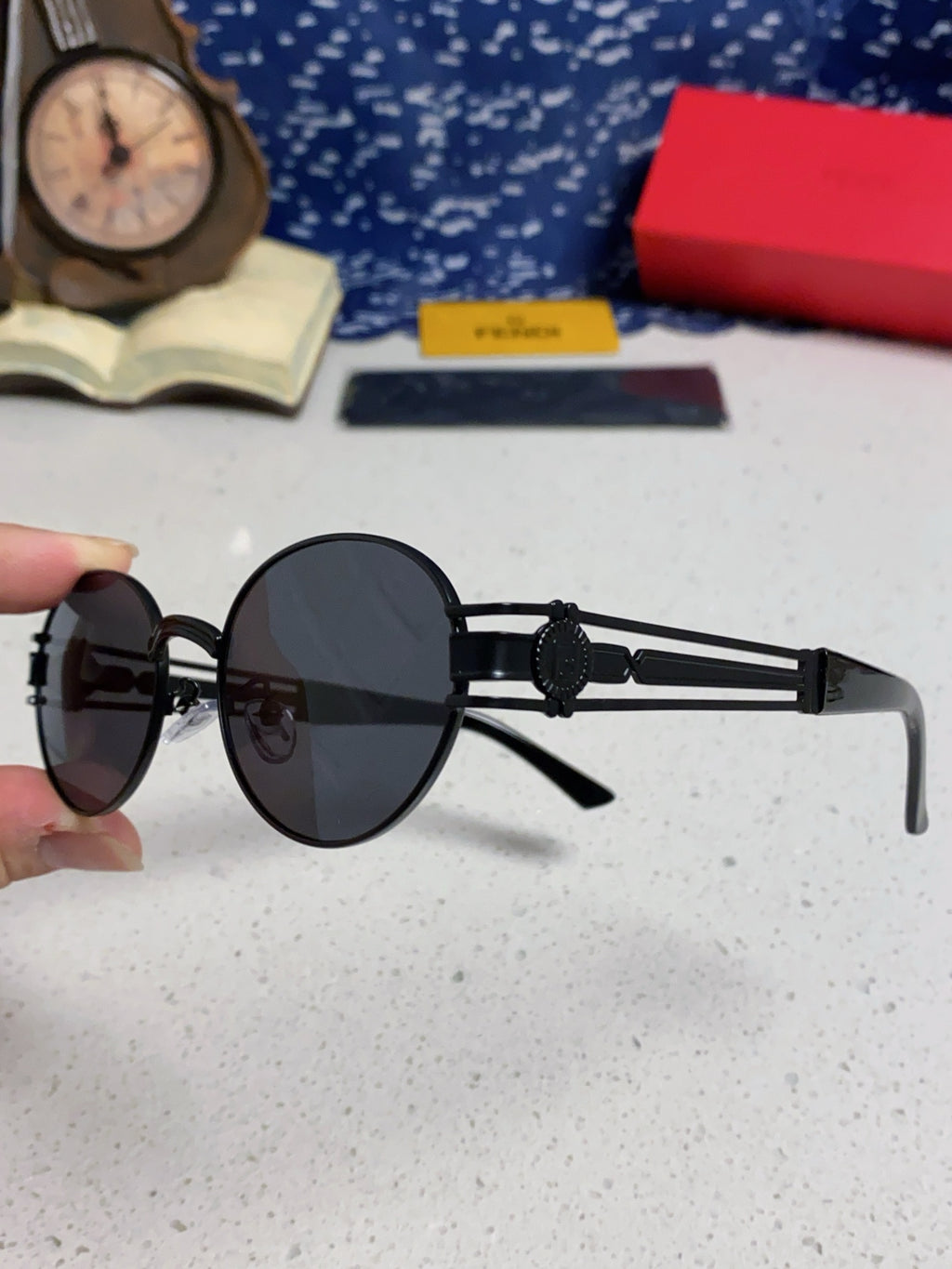 Fendi Metal Oval Silver Lens Sunglasses for Men & Women - detail image 6