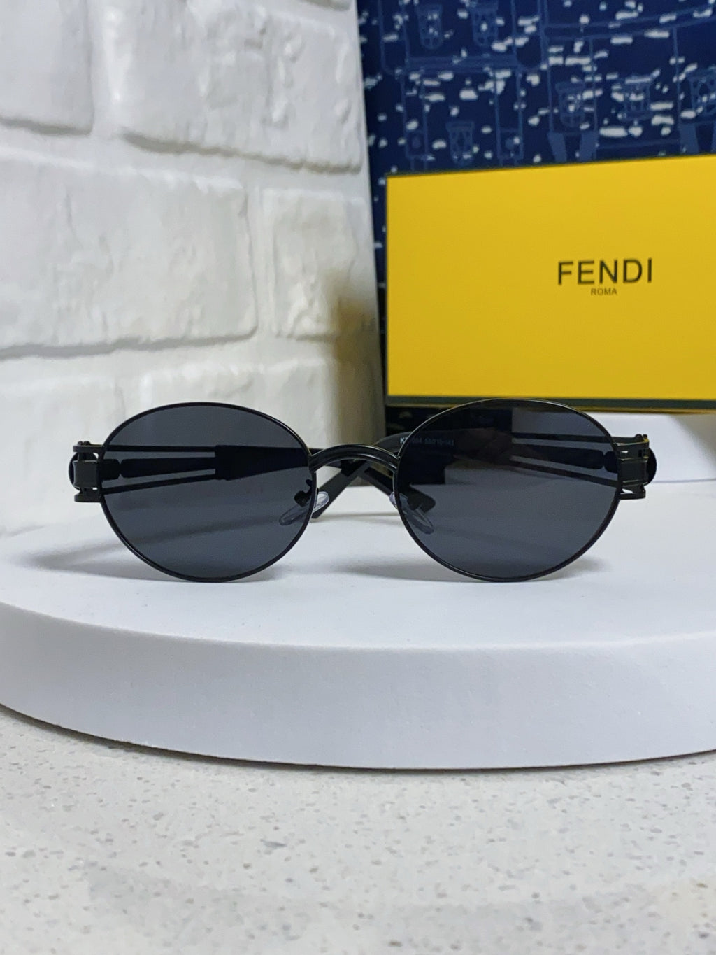 Fendi Metal Oval Silver Lens Sunglasses for Men & Women - detail image 2