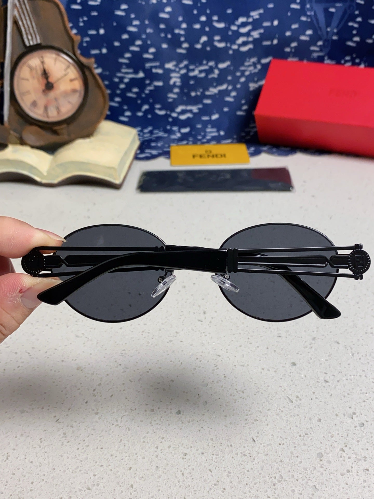 Fendi Metal Oval Silver Lens Sunglasses for Men & Women - detail image 5