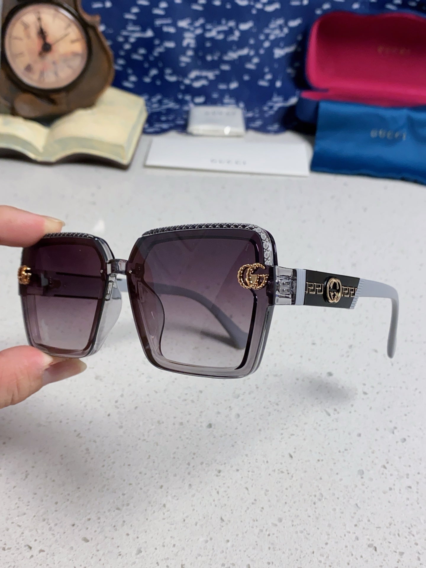 Gucci Polarized Oversized Silver Lens Sunglasses for Women - detail image 6