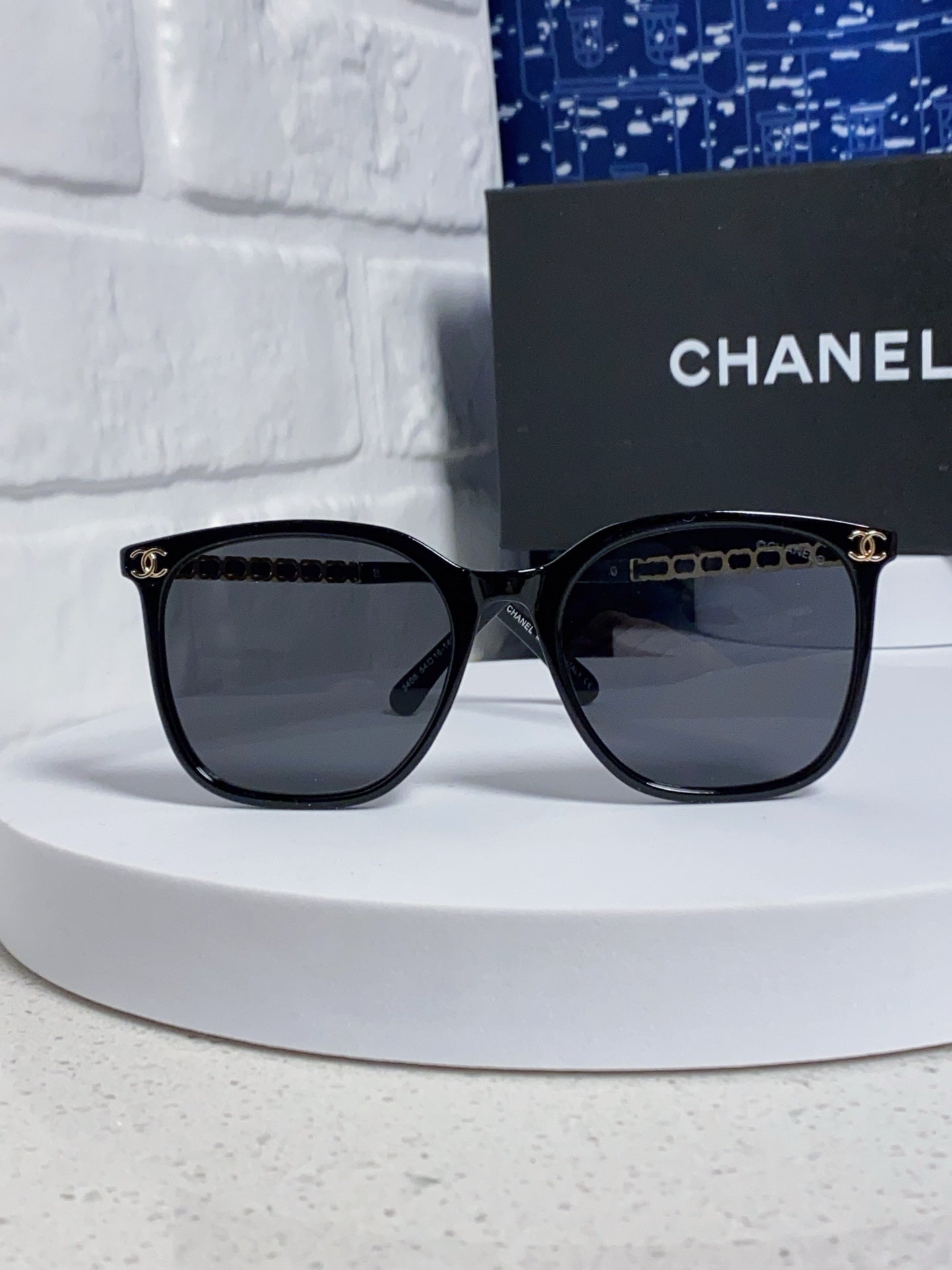 Chanel Fashion Gray Lens Sunglasses for Women - detail image 2