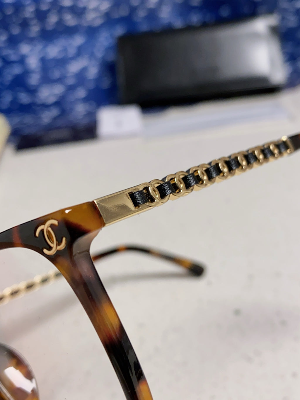 Chanel Fashion Silver Lens Sunglasses for Women - 465076 - detail image 7